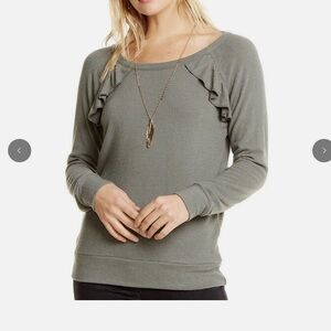 Chaser Love Knit Ruffle Open Back Long Raglan Sleeve Top M NWT